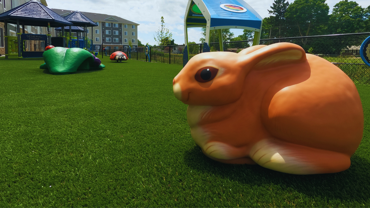 Playground grō Playground grō